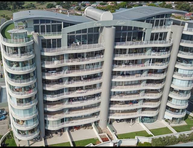 3 BEDROOM APARTMENT FOR SALE IN STRAND